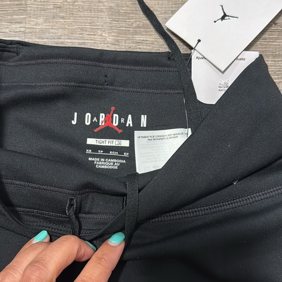 NWT Jordan Leggings size XS - Picture 4 of 5